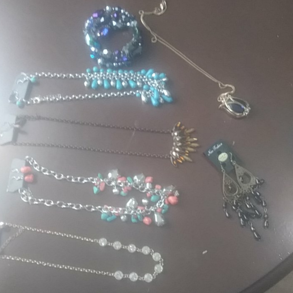 Jewelry lot